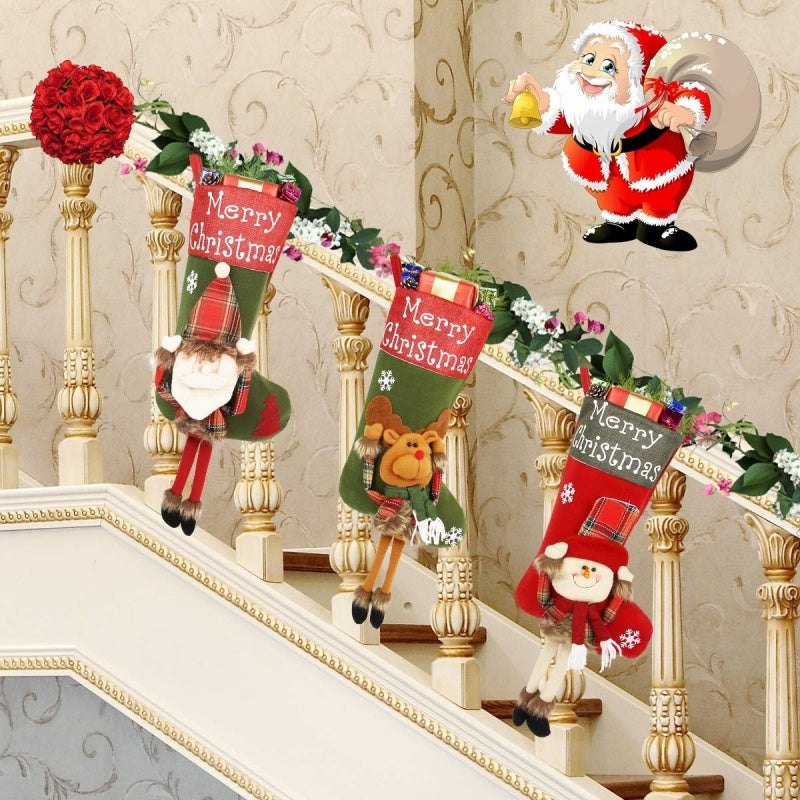 Juego de medias grandes de Navidad para Año Nuevo 2024, decoraciones navideñas, calcetines grandes de peluche en 3D, colgantes para árbol de Navidad, suministros de decoración