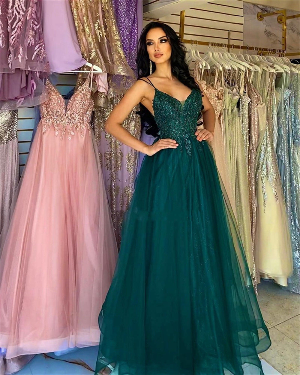 Vestido de noche para anfitriona de banquete de color verde oscuro