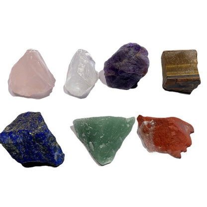 Venta al por mayor de Amazon transfronteriza, adorno de piedra áspera de cristal natural de siete chakras, piedra curativa de siete colores, piedra energética para meditación y yoga