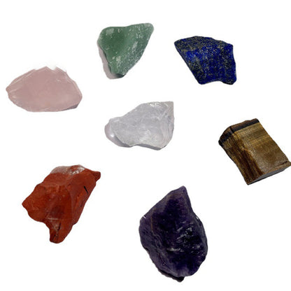 Venta al por mayor de Amazon transfronteriza, adorno de piedra áspera de cristal natural de siete chakras, piedra curativa de siete colores, piedra energética para meditación y yoga