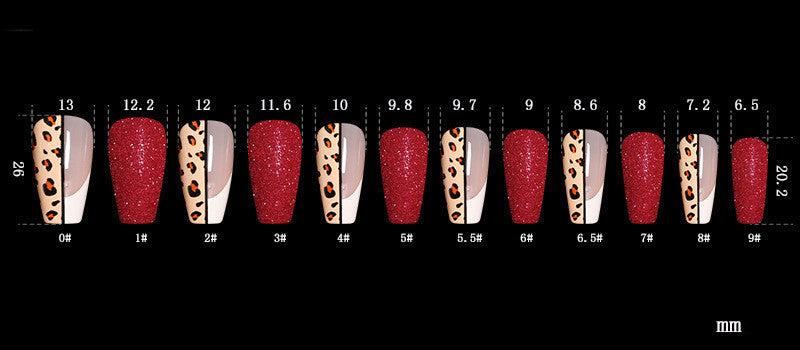 Uñas postizas estilo ballet con estampado de leopardo en color rojo