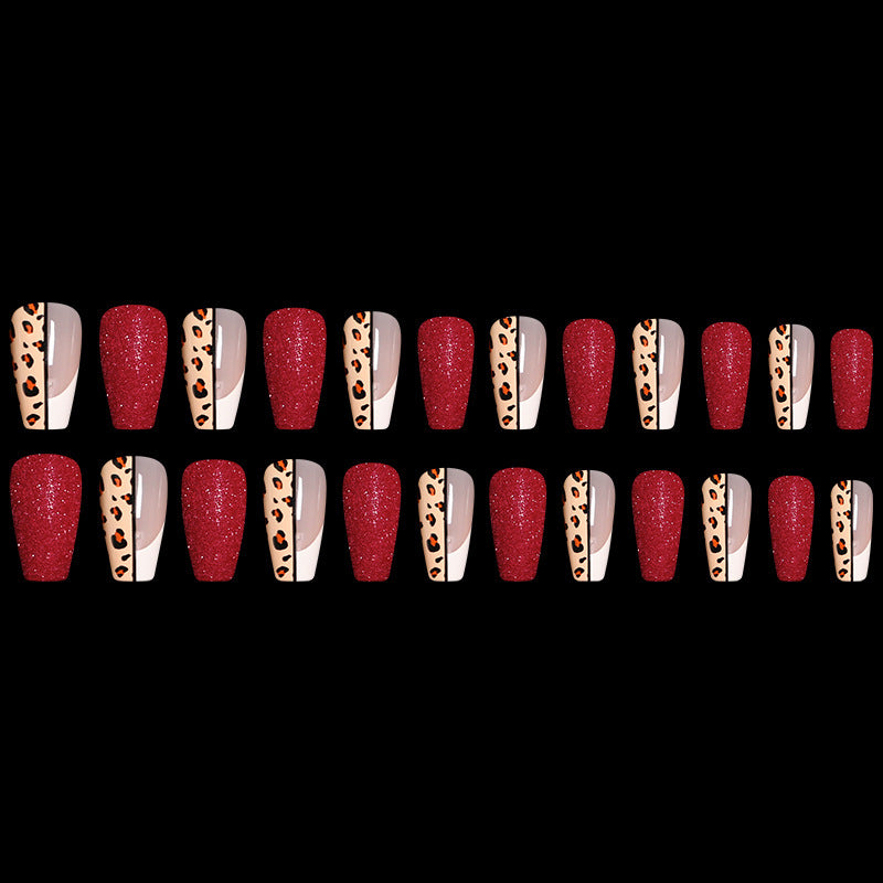 Uñas postizas estilo ballet con estampado de leopardo en color rojo