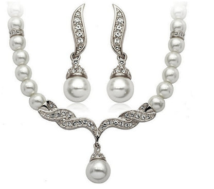 Factory Direct Korean Version, Elegant Angel Wings, Fashionable Pearl Necklace, Earrings, Bridal Suit 9086