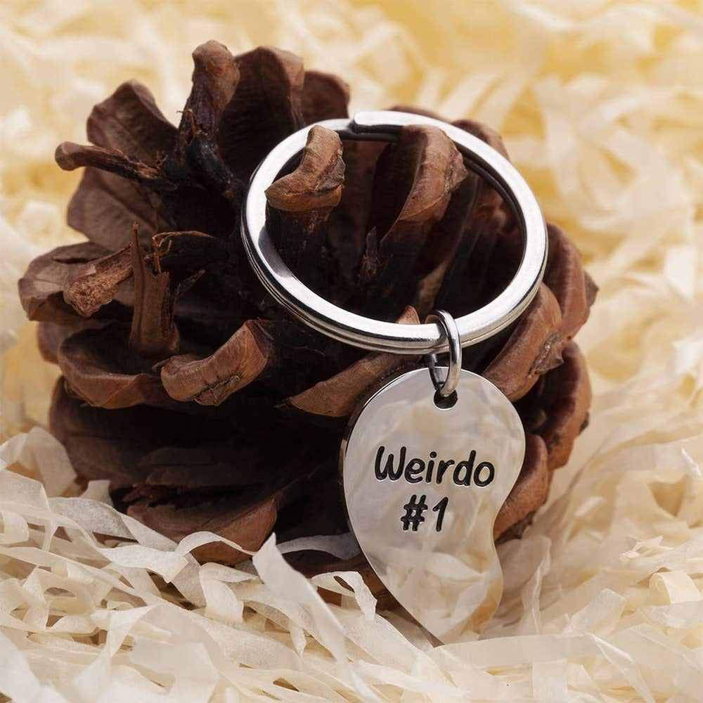 Llavero con colgante de acero inoxidable con letras Love para pareja de amigos