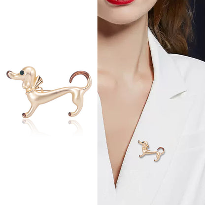 Lindo broche de perro salchicha con aceite goteando, adorno de broche de pecho sencillo del mismo estilo