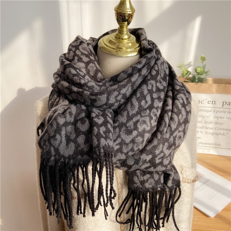 Women's Thick Warm Shawl Leopard Print Scarf