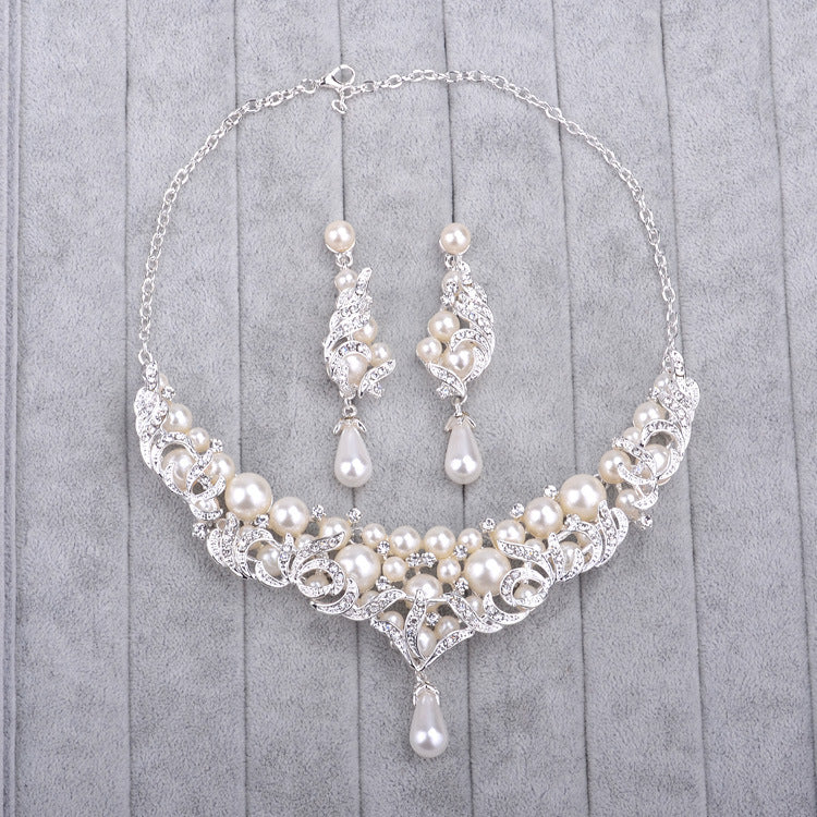 The new trade suits Europe pearl necklace jewelry pendant bride alloy big high-end wedding accessories