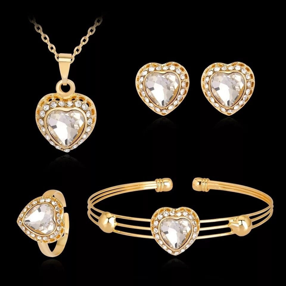 Conjunto de joyas Pendientes de diamantes de imitación con forma de corazón de melocotón Collar de amor Conjunto de joyas nupciales