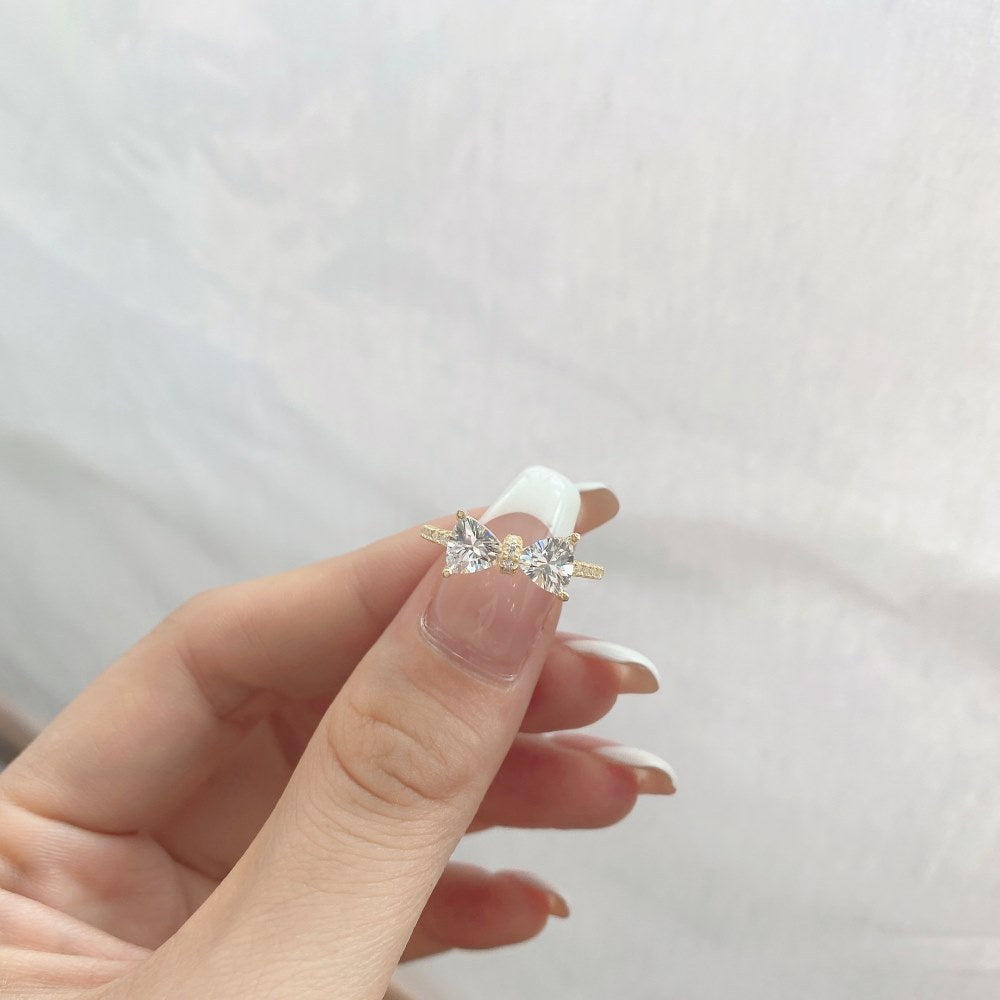 Anillo de mujer con lazo en plata de ley S925