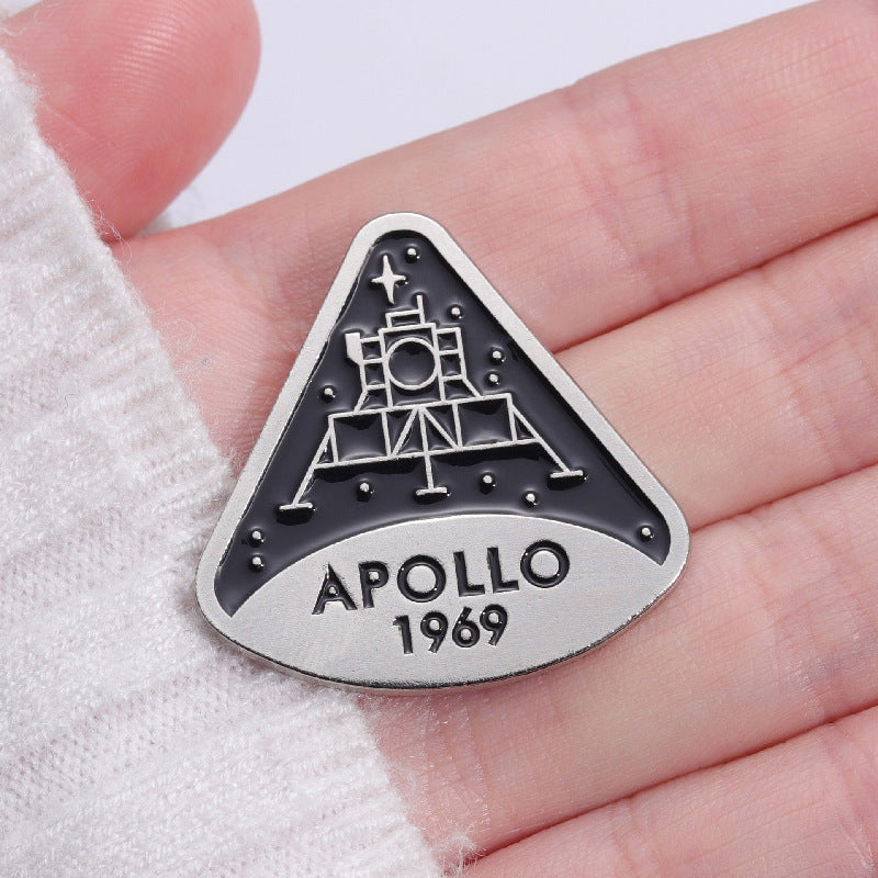 Commemorative Brooch Apollo Successful Moon Landing Badge Metal Fashion Pin