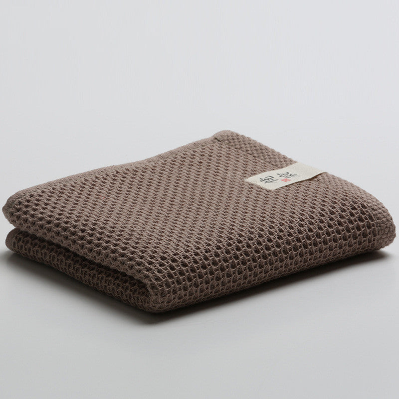 Thickened honeycomb washcloth