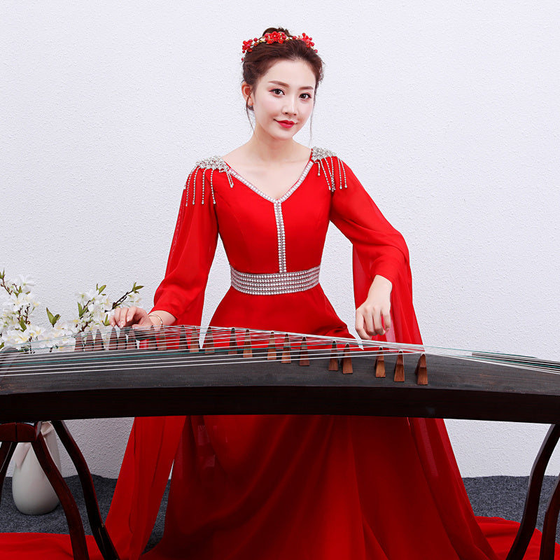 The Red Long Guzheng Performance Dress Is Elegant And Slim