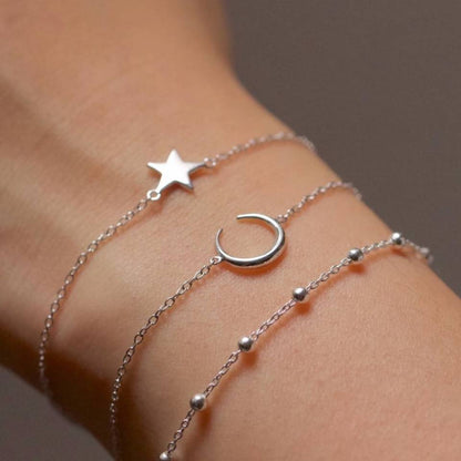 Traje de tres piezas con pulsera de bola con la luna y las estrellas