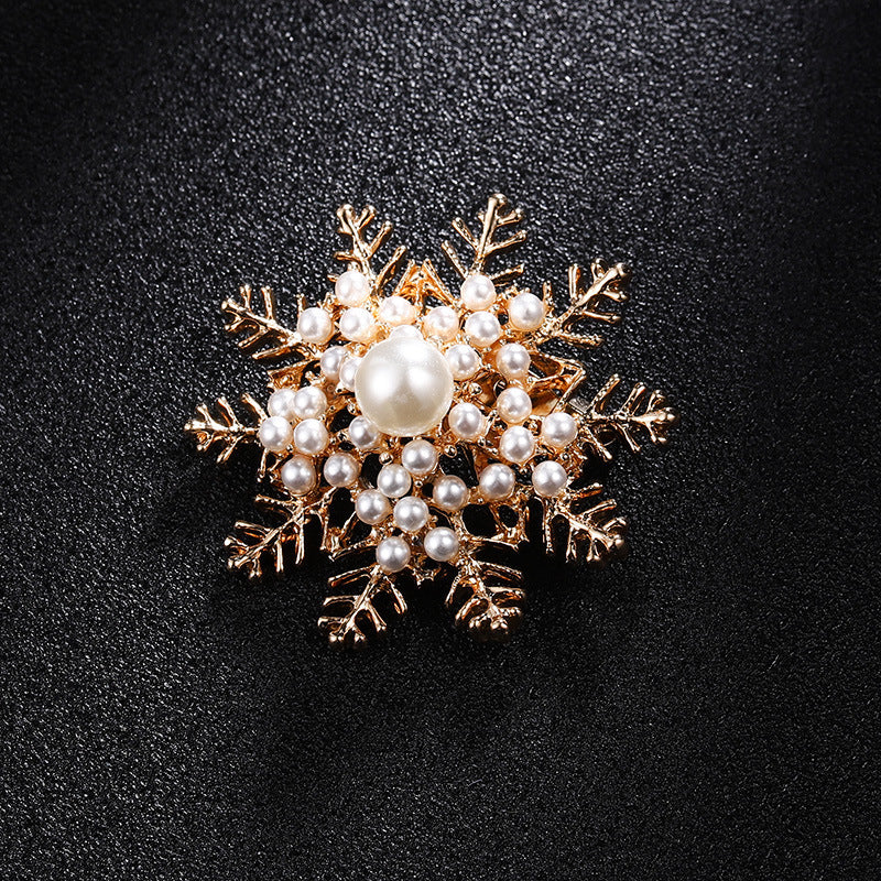 Rhinestone-encrusted Pearl Brooch Anti-exposure Accessories