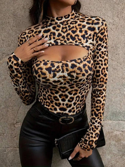 Blusa de manga larga hueca con estampado de leopardo para mujer