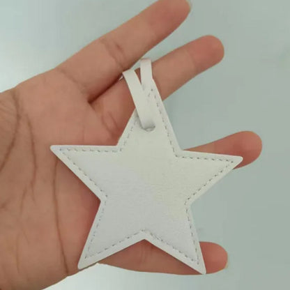 Llavero de cuero con forma de estrella de cinco puntas, colgante para bolso