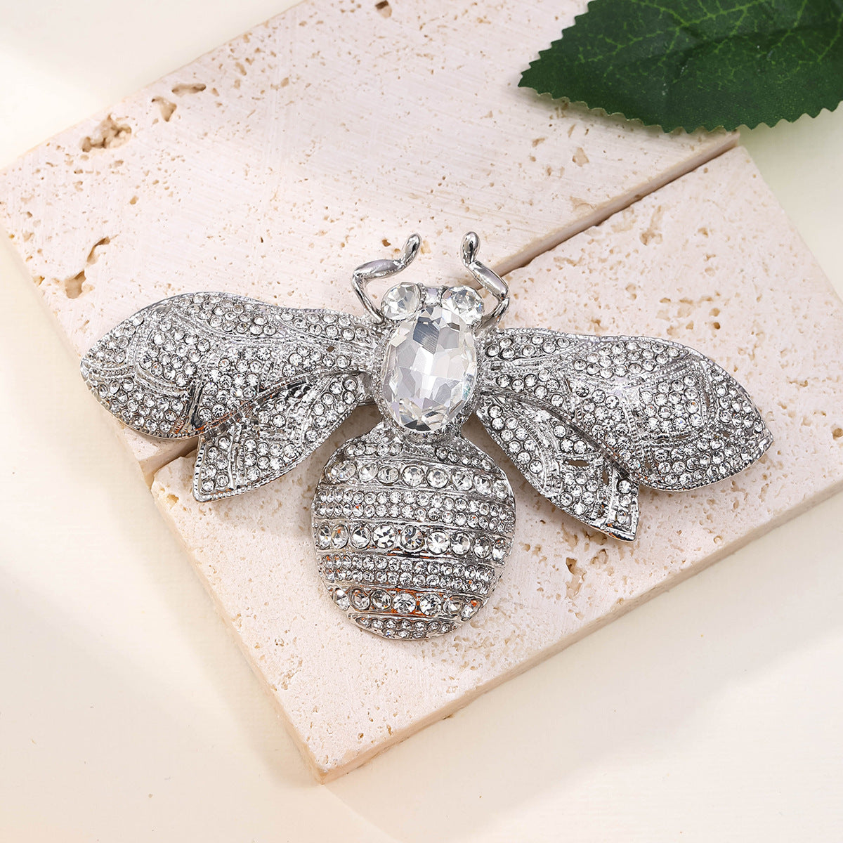 Broche de abeja de cristal con joyas de estilo antiguo para hombres y mujeres, estilo retro de dopamina