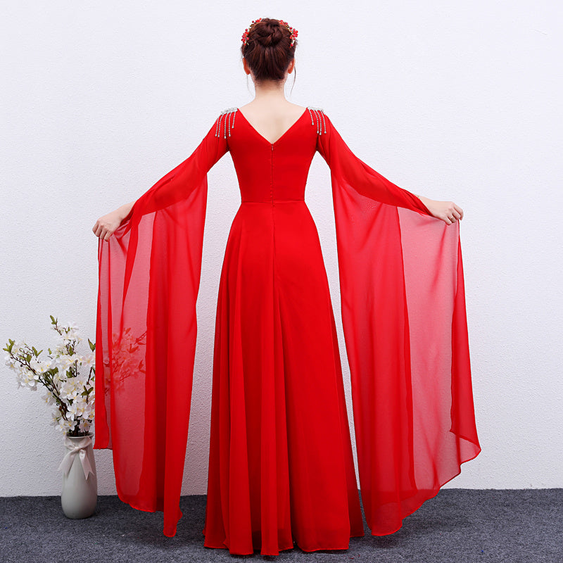 The Red Long Guzheng Performance Dress Is Elegant And Slim