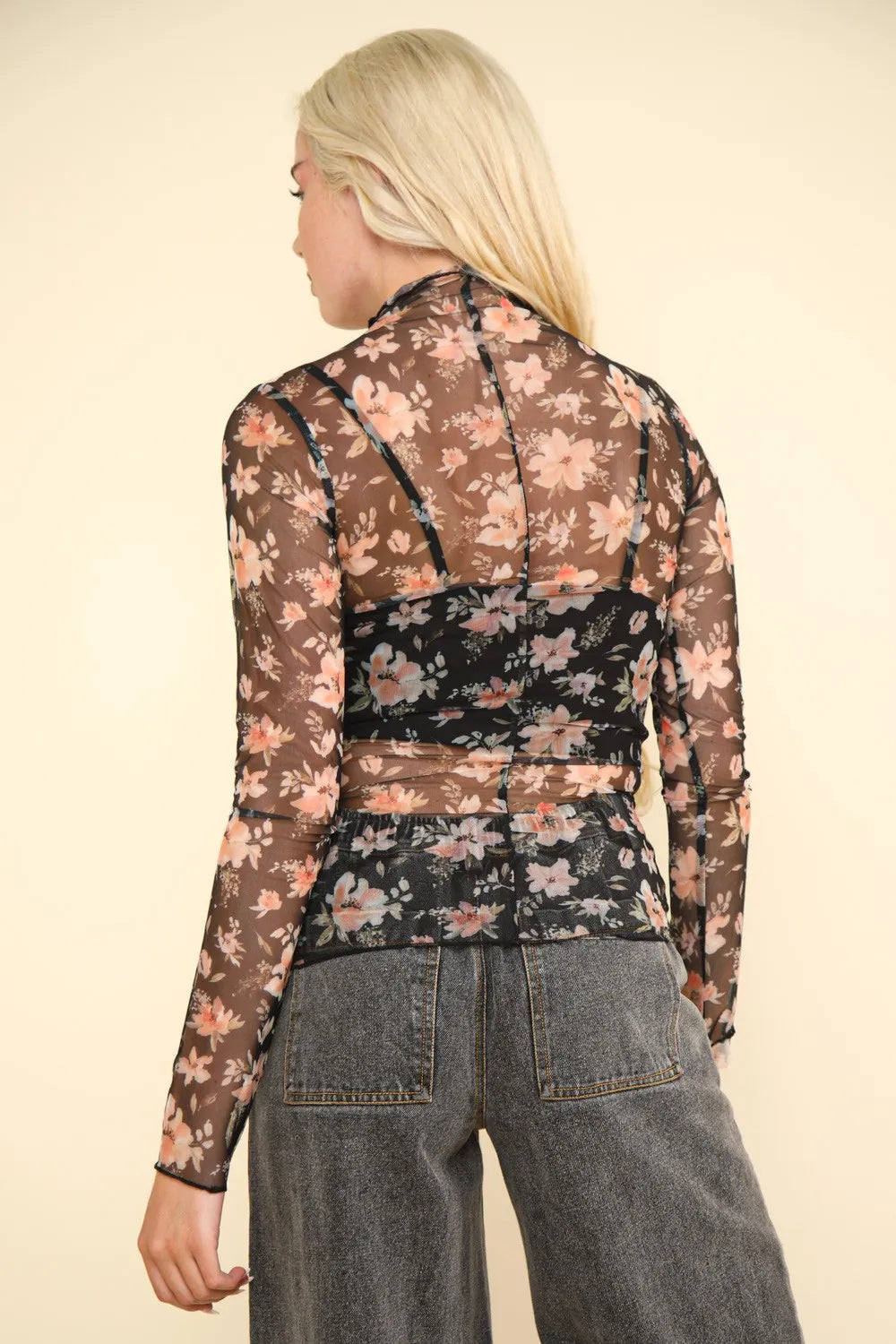 Blusa de malla transparente con cuello alto y estampado floral MUY J