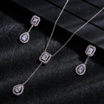 925 Silver Needle European Style Fashionable Exquisite Micro Inlaid Zircon Water Drop Necklace