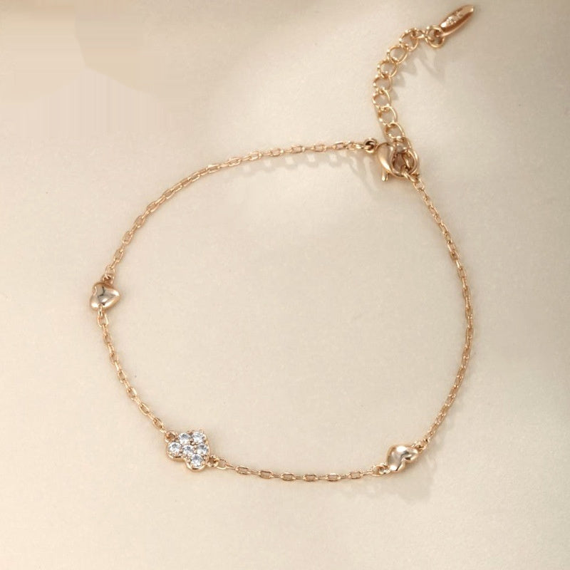 Pulsera de oro de 18 quilates con forma de corazón y diamantes para mujer