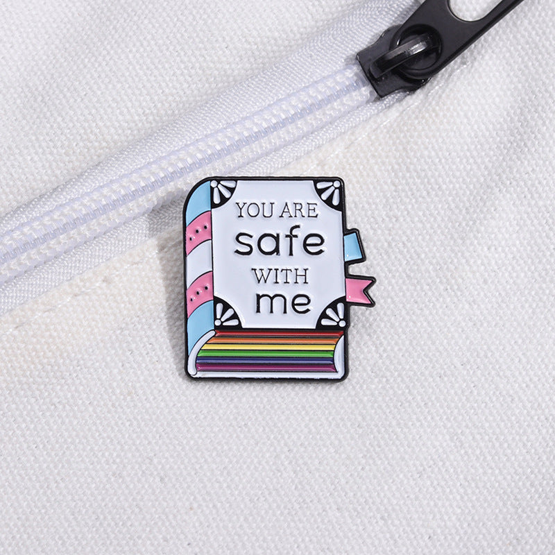 Inspirational English Book Safety Brooch