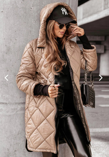 Chaqueta de invierno con capucha y relleno de algodón de longitud media para mujer