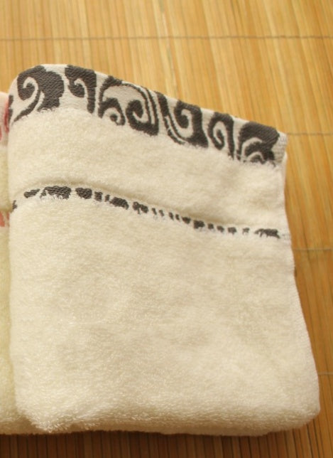 High quality pure cotton crepe-free jacquard Xiangyun thickening face towel