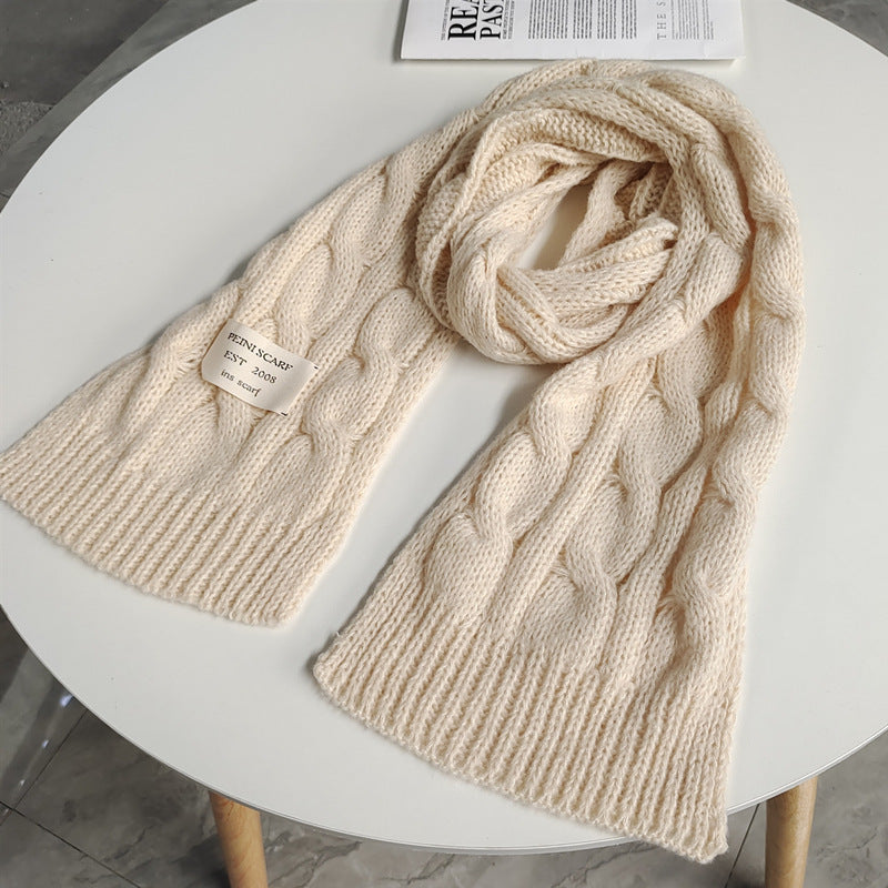 Sweet Labeling 8-word Twist Apricot Small Scarf