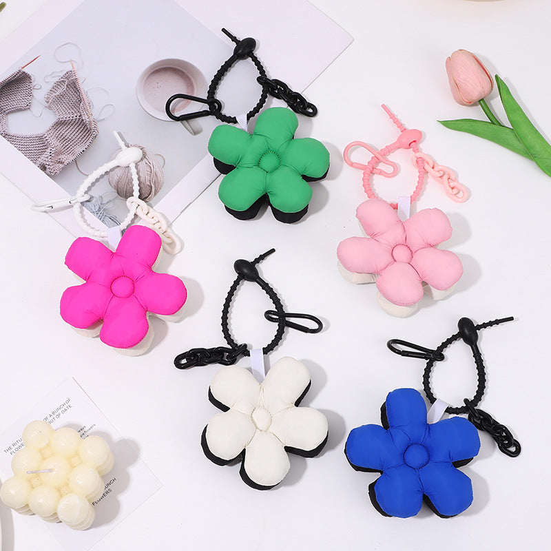 Ins Women's Cute Flowers Double-sided Color Matching Fabric Flower Bends And Hitches Keychain