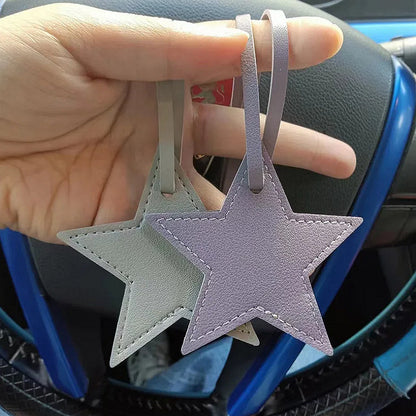 Llavero de cuero con forma de estrella de cinco puntas, colgante para bolso