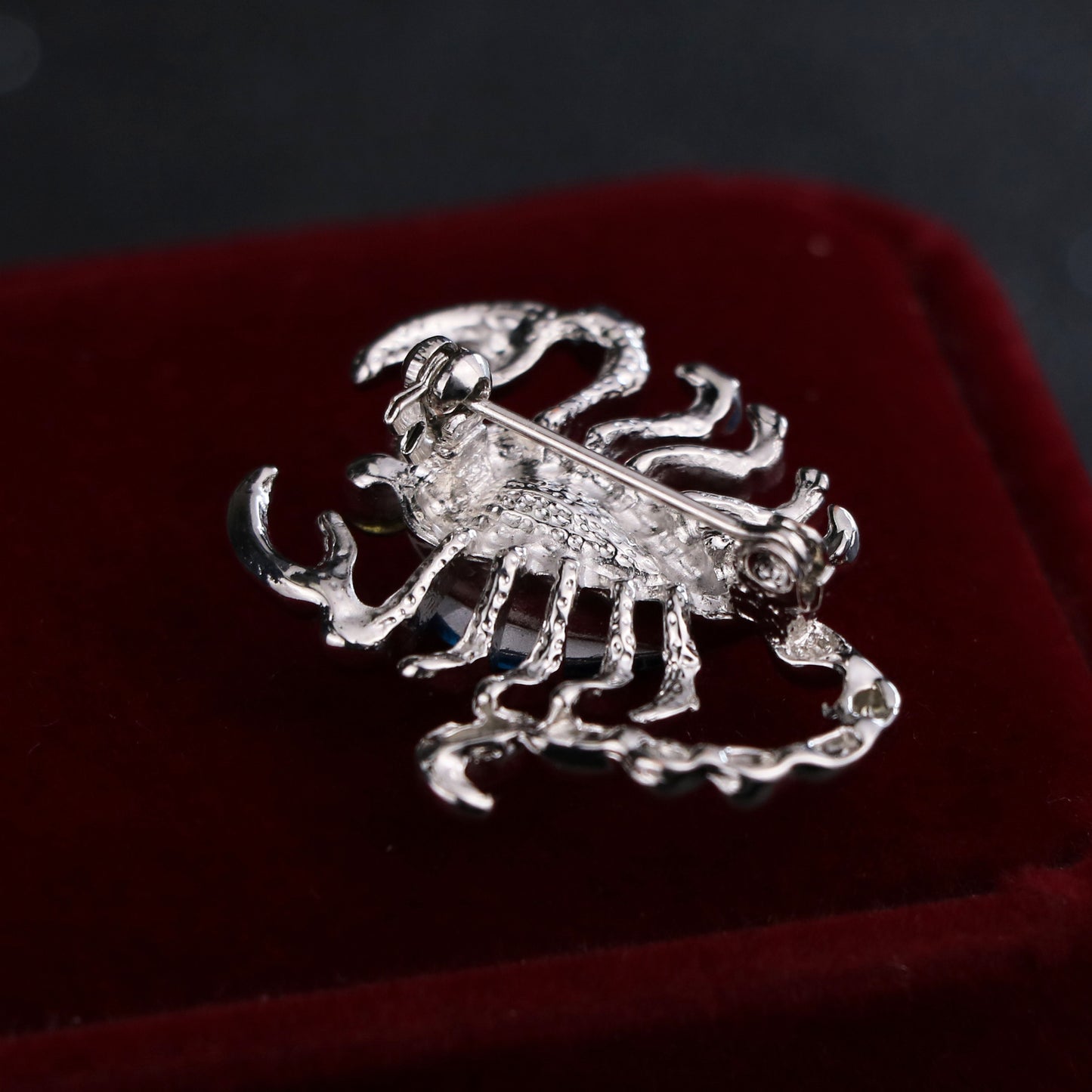 South Korea Scorpion Crystal Pin For Men And Women Korean Style All-match Corsage Brooch